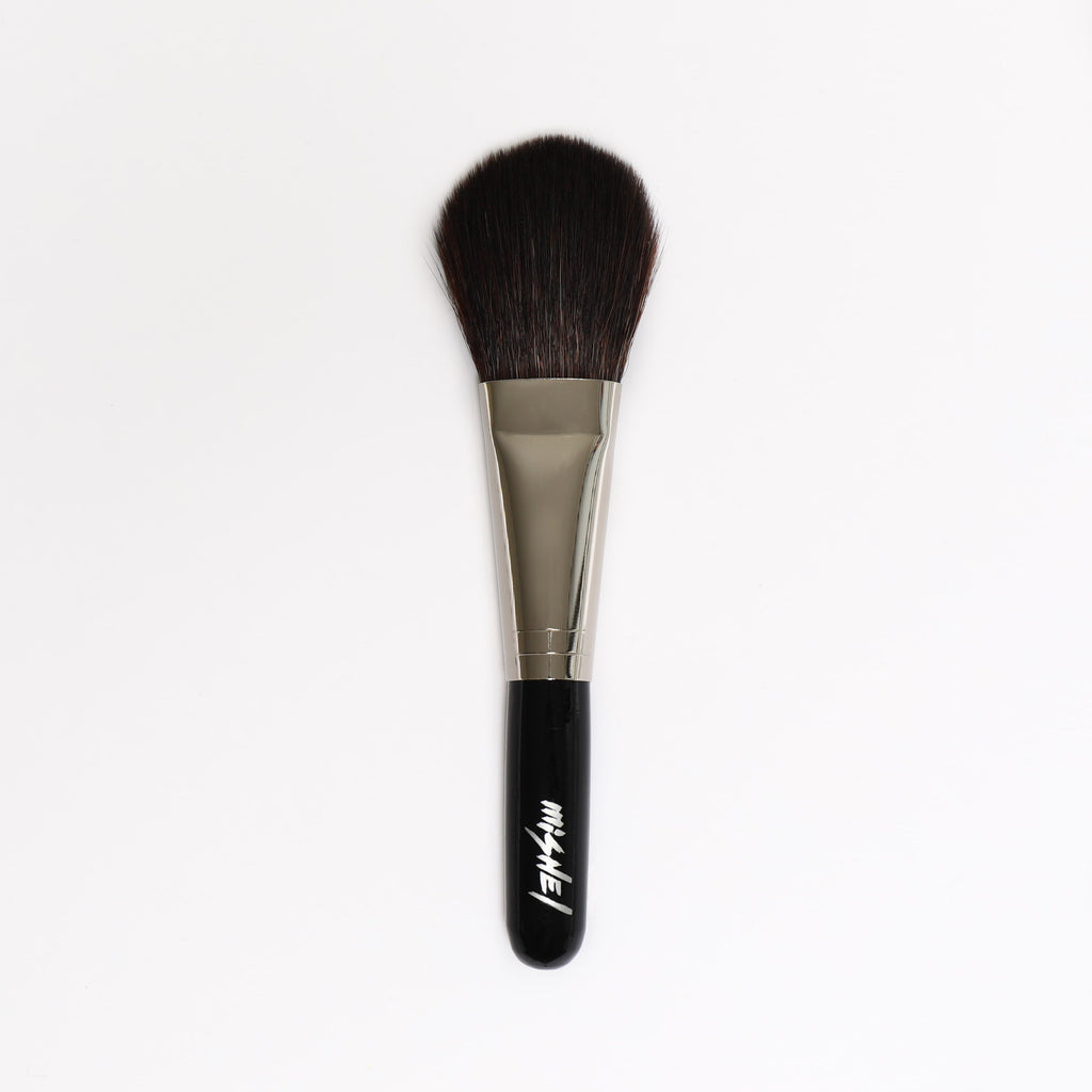Blusher brush