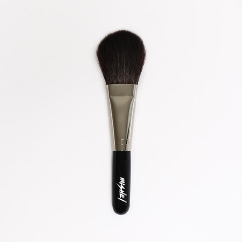 Blusher brush